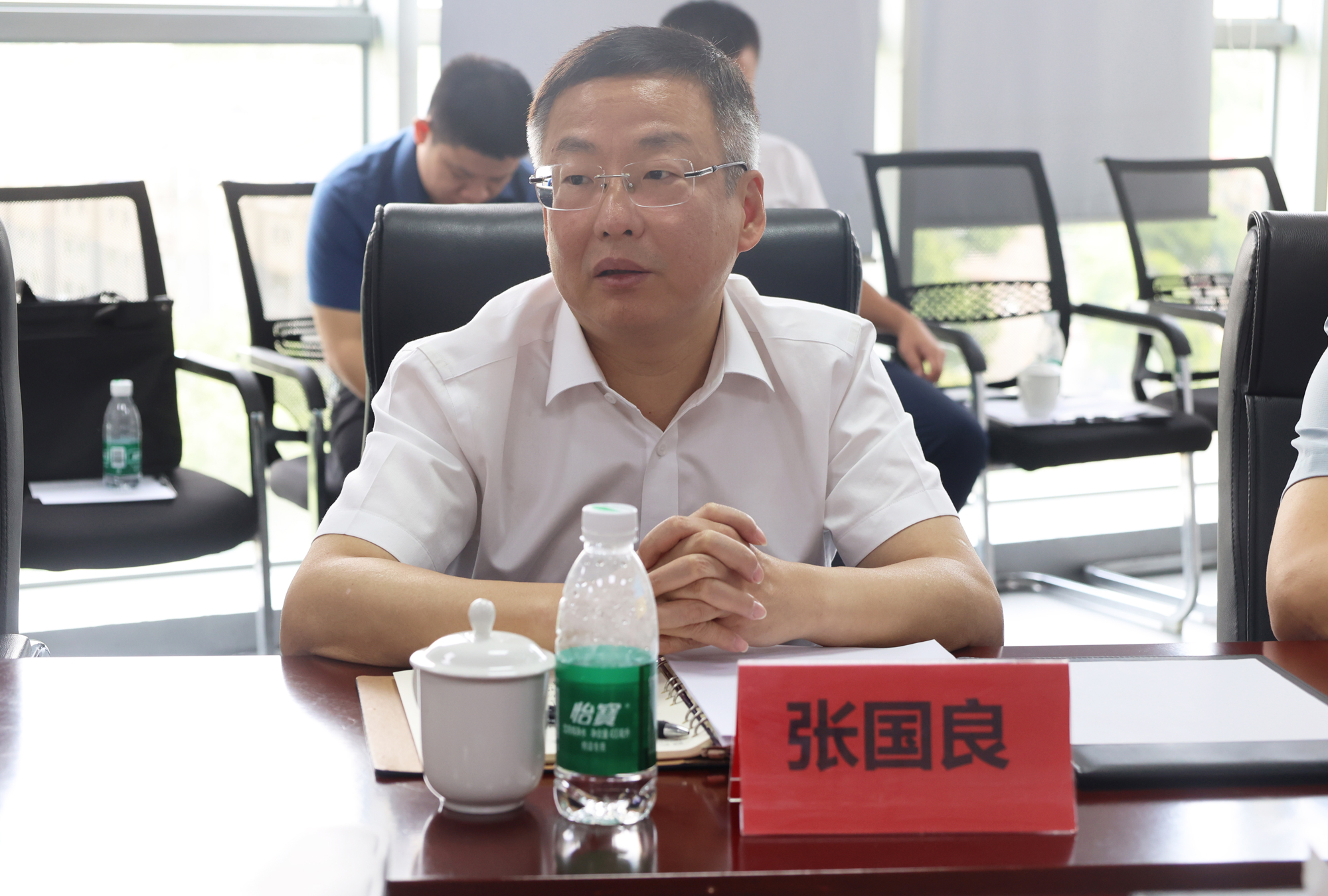 压缩1.jpg